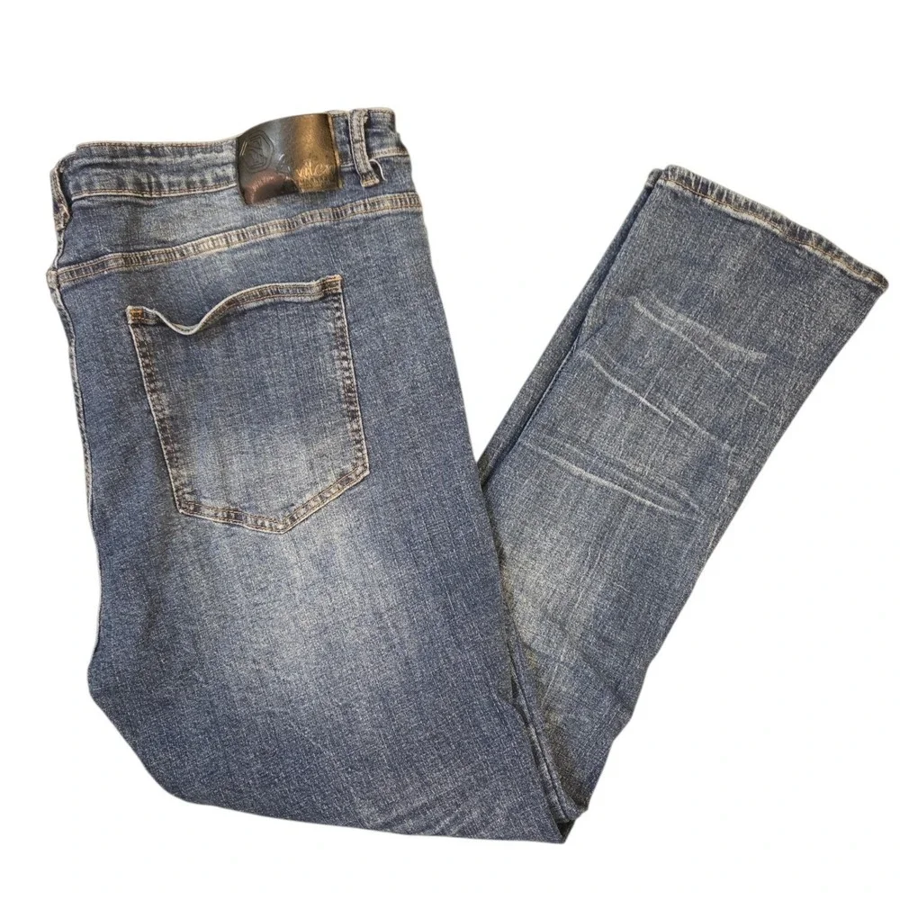 Switch Remarkable Mens Distressed Straight Leg Jeans Blue 44x32 Ripped Denim
